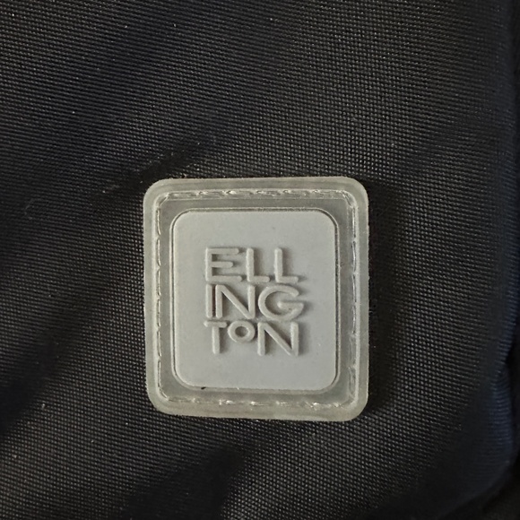 Ellington Messenger Bag Crossbody Bag Black - Picture 2 of 14